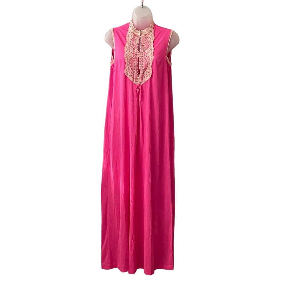 VINTAGE 70s Hot Pink Nightgown Size Small